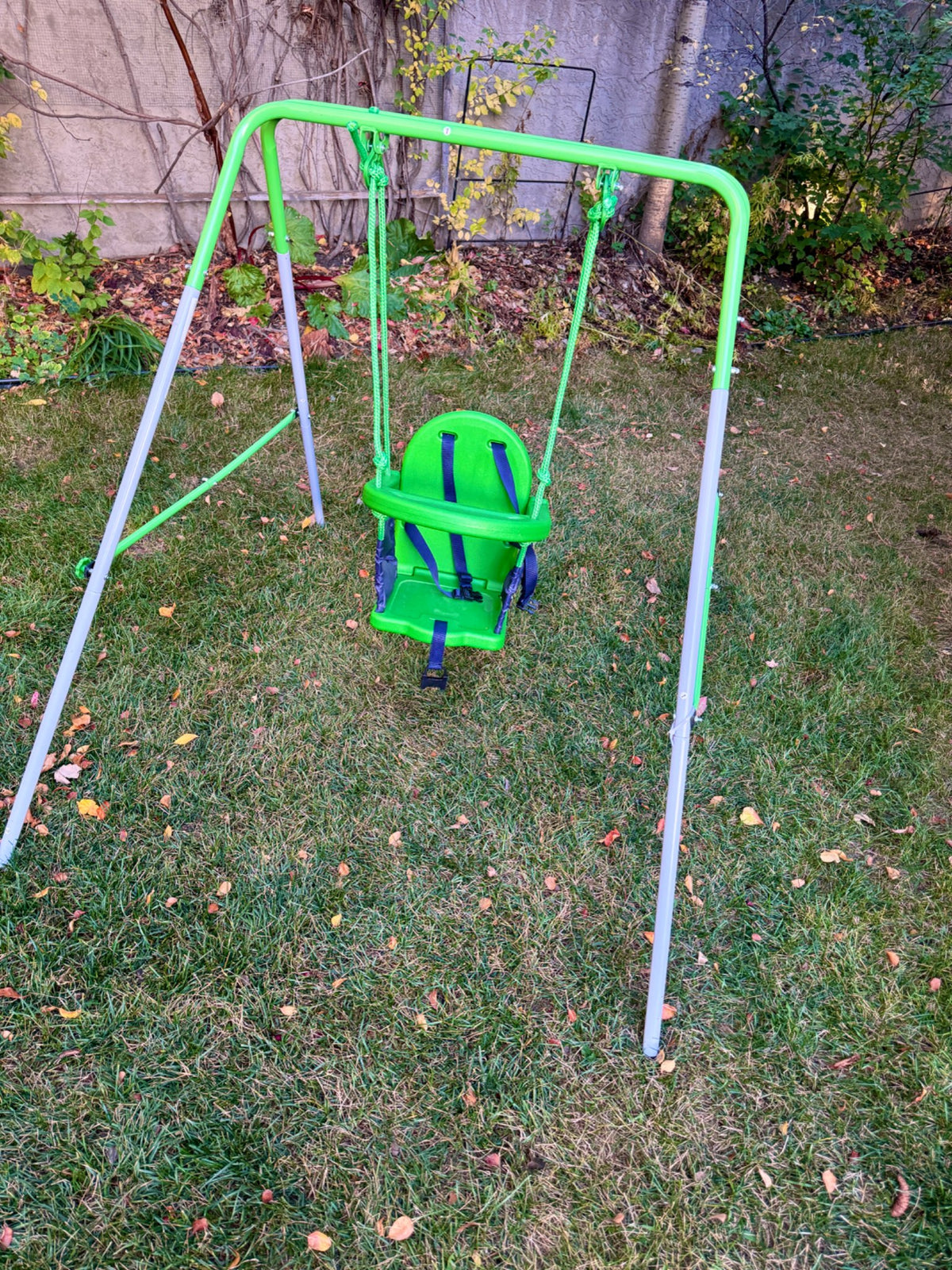 Outdoor metal swing