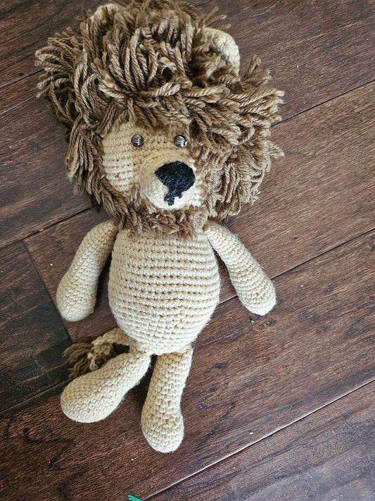 Vintage Hand Crocheted Lion Plush Toy | Yarn Shag Mane Amigurumi Stuffed Animal