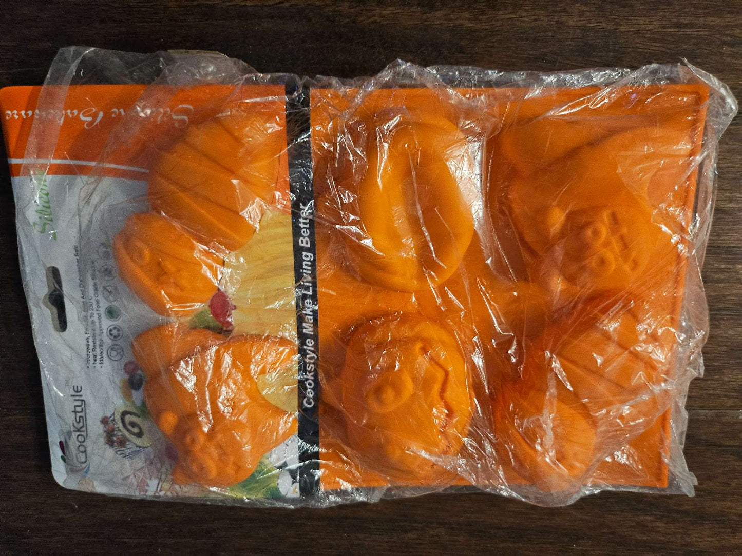 Halloween Orange Silicone Baking Mold Pan NIP | Pumpkin Bat Witch Cake Soap Mold