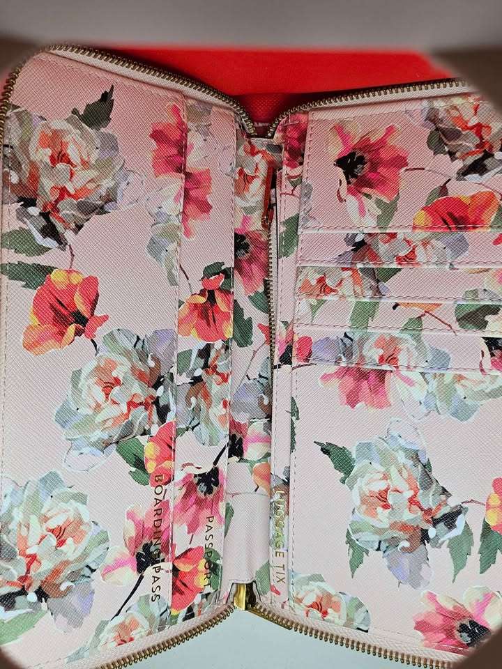 Love & Lore Floral Leather Travel Wallet
