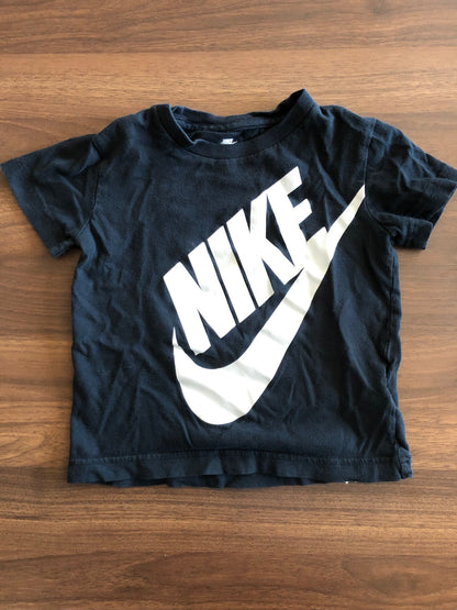 Toddler Nike Black Short Sleeve T-shirt, 3T, Kids 3T