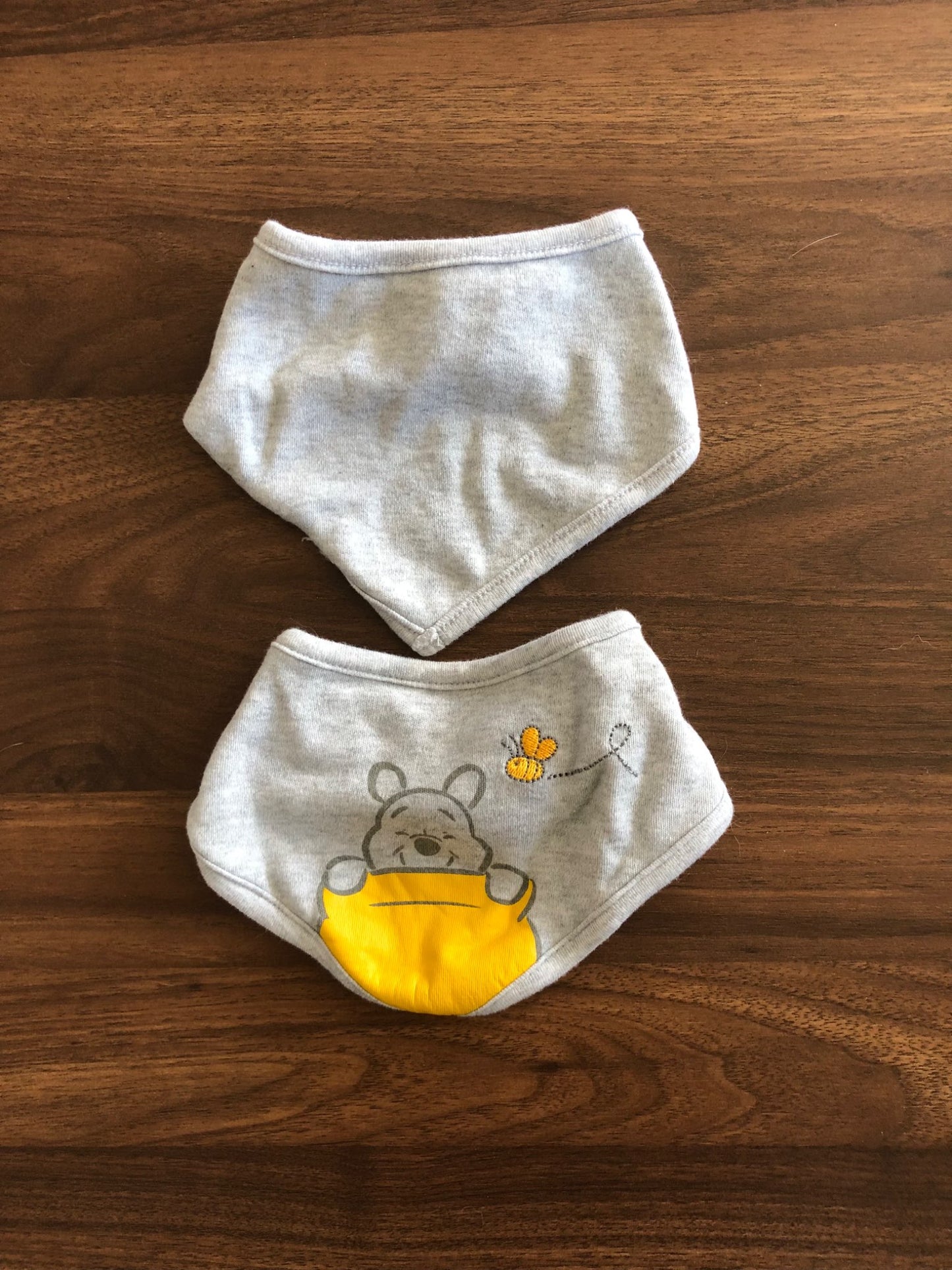 Bibs Bundle, 2 pieces, Winnie the Pooh, 0-3M