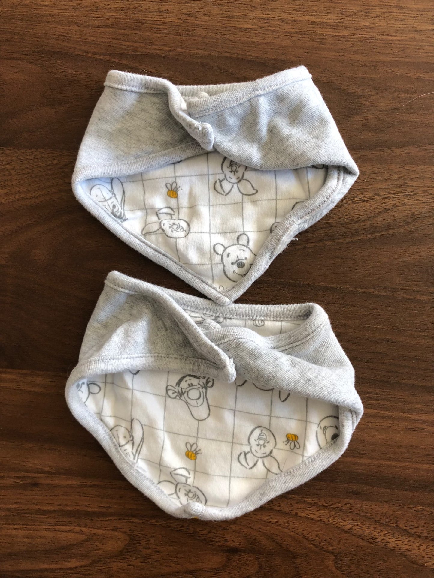 Bibs Bundle, 2 pieces, Winnie the Pooh, 0-3M