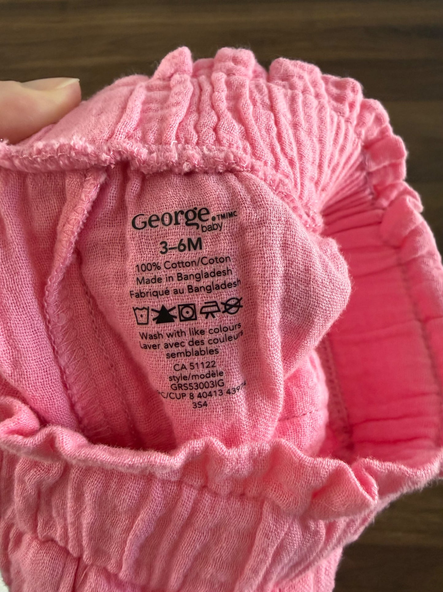 Hot Pink Shorts, 3-6M, BNWT, Kids 6 Month (3-6M)