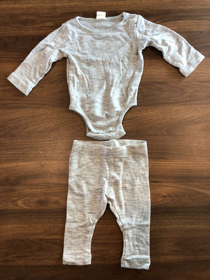H&M Outfit Set, Long sleeve bodysuit and pants, 3-6M, Kids 6 Month (3-6M)