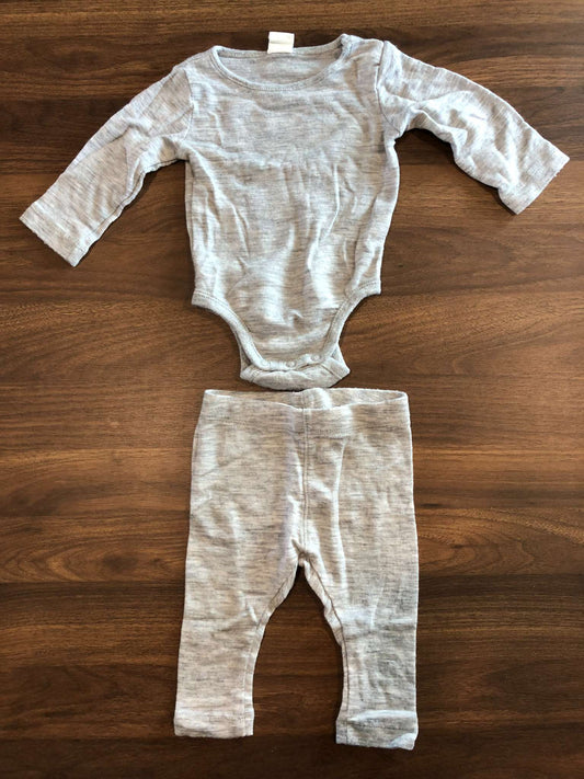 H&M Outfit Set, Long sleeve bodysuit and pants, 3-6M, Kids 6 Month (3-6M)