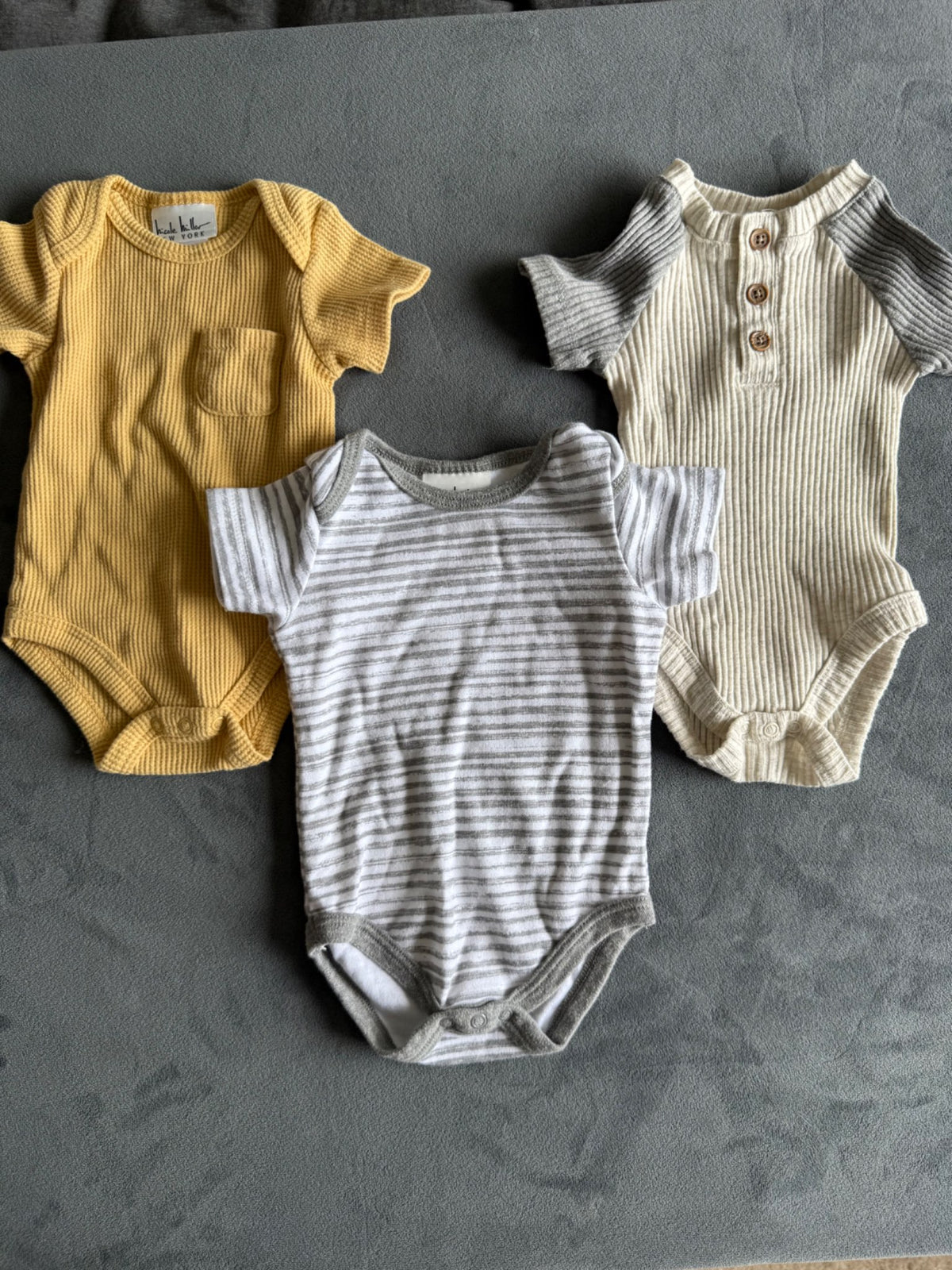 Short Sleeve Onsie Bundle, 3 pieces, 3-6M, Kids 6 Month (3-6M)