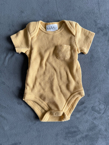 Short Sleeve Onsie Bundle, 3 pieces, 3-6M, Kids 6 Month (3-6M)