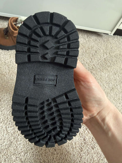 Joe Fresh Winter Boots, Size 4, Shoes 4 (Baby: 0-12 mth)