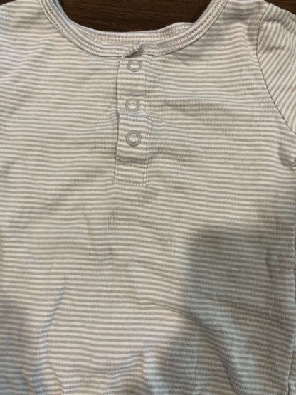 Carter's Grey Striped Long Sleeve Bodysuit, 6-9M, Kids 9 Month (6-9M)