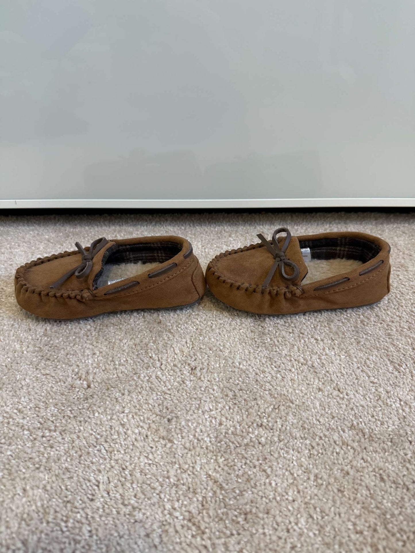 Cat & Jack Toddler Boy Brown Moccasin Slippers, Size 7, Shoes 7 (Walkers:12-24 mth)