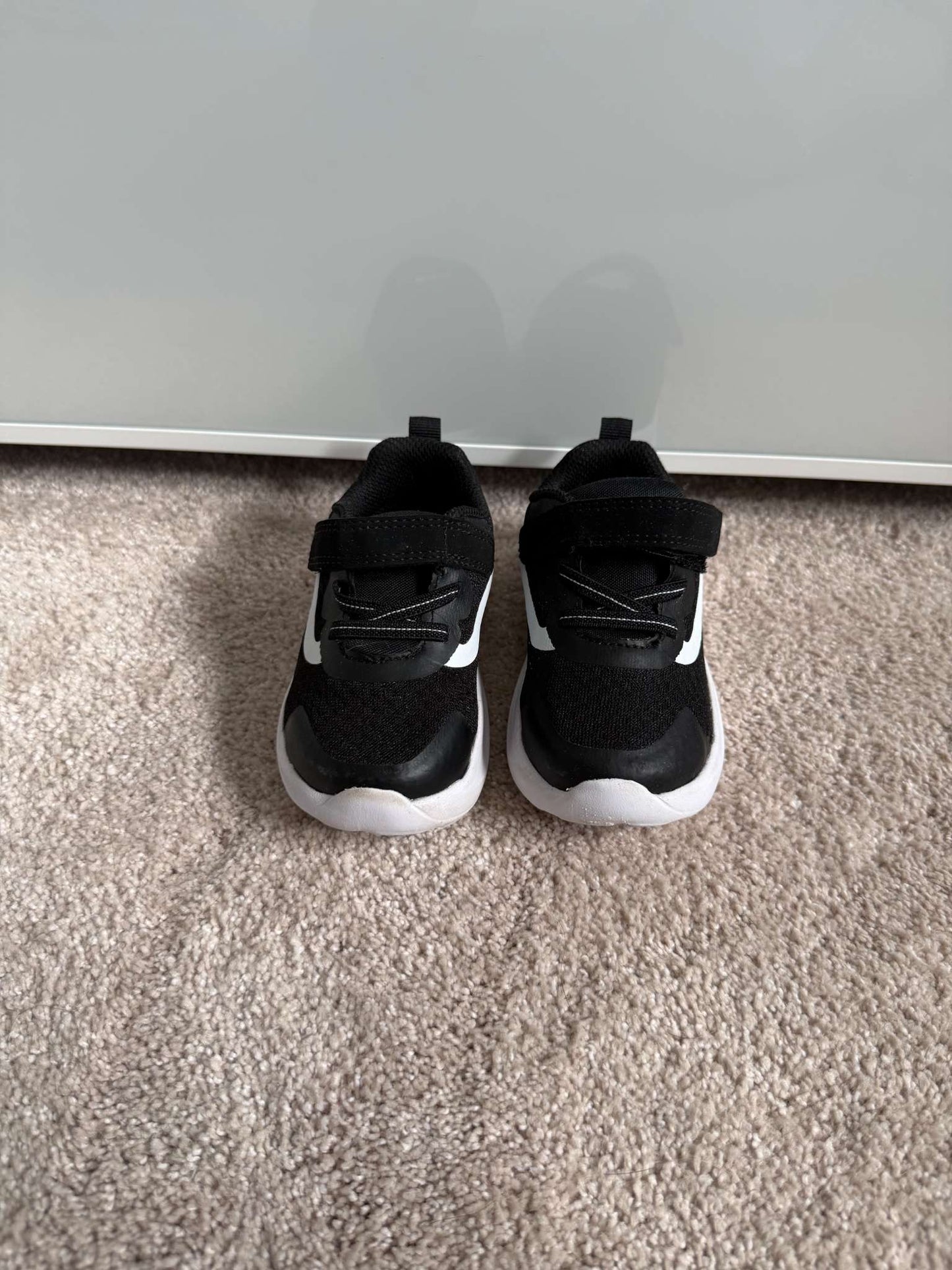 Toddler Boys Shoes, Size 6, Shoes 6 (Walkers:12-24 mth)