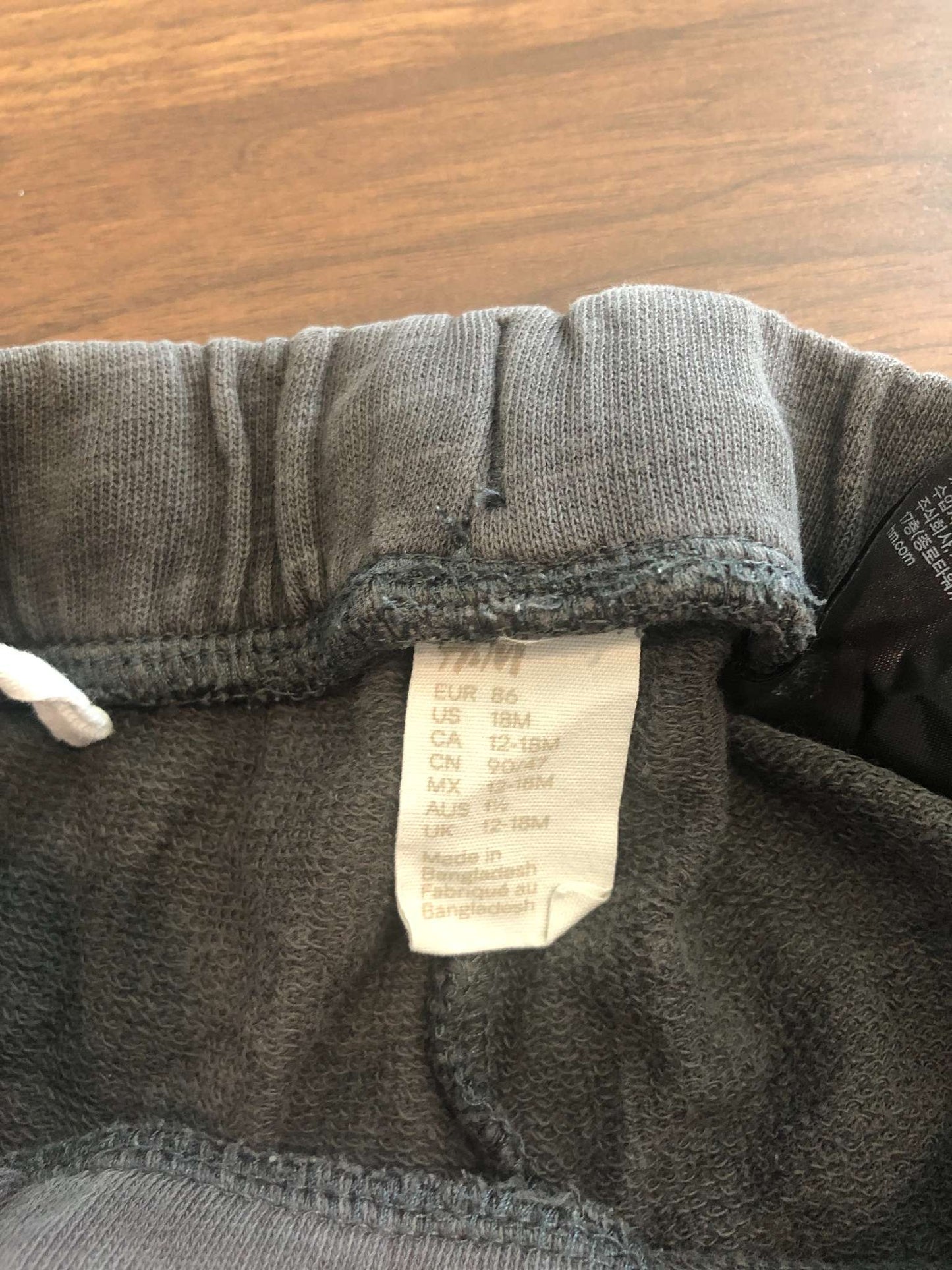 H&M Dark Grey Jogger Sweatpants, 12-18M, Kids 18 Month (12-18M)