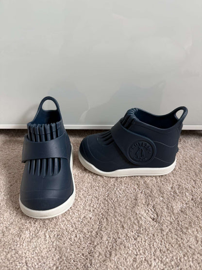 Butler Rain Boot Covers, Size 5-6-7, Shoes 6 (Walkers:12-24 mth)