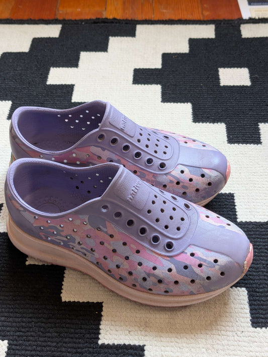 Native Shoe - 10