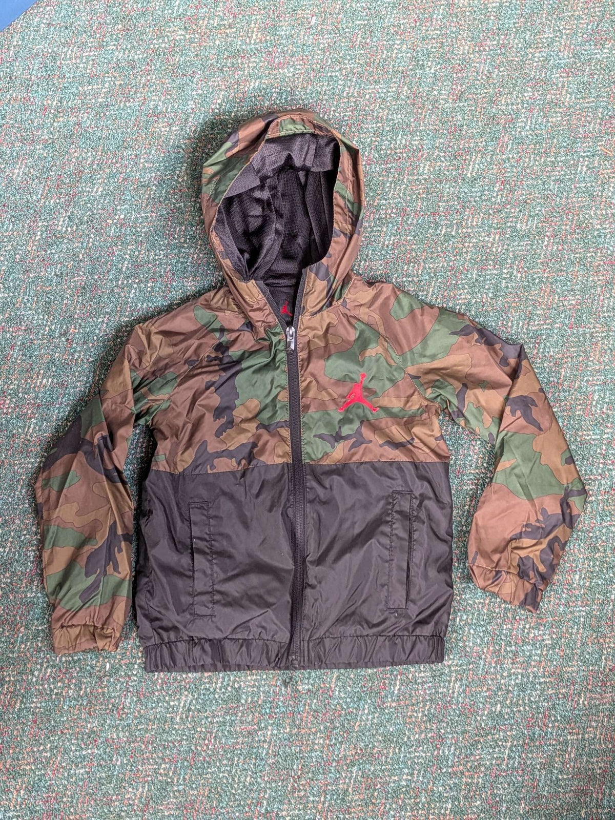 Jordan Windbreaker Jacket -3-4Y