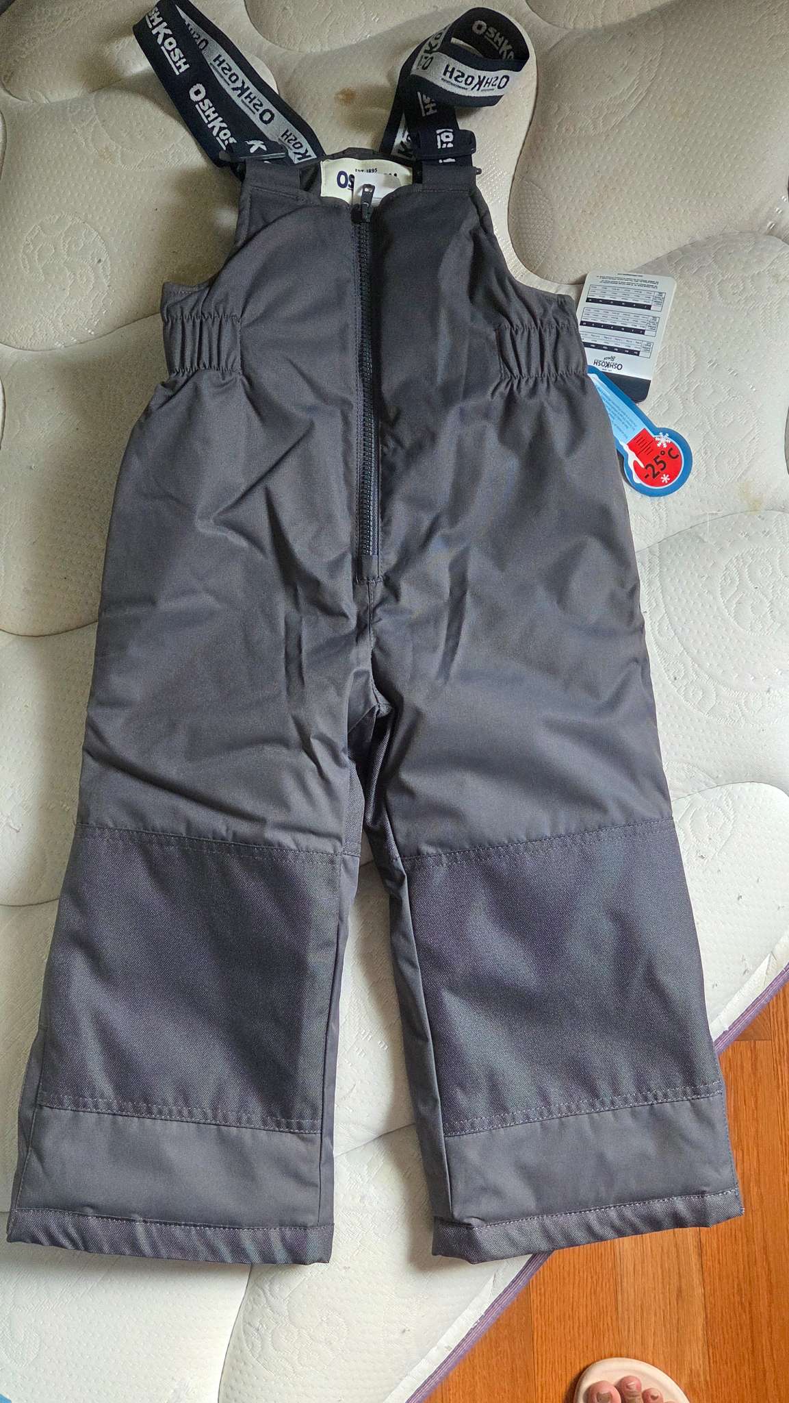 BRAND NEW Snowpants, Kids 4/4T
