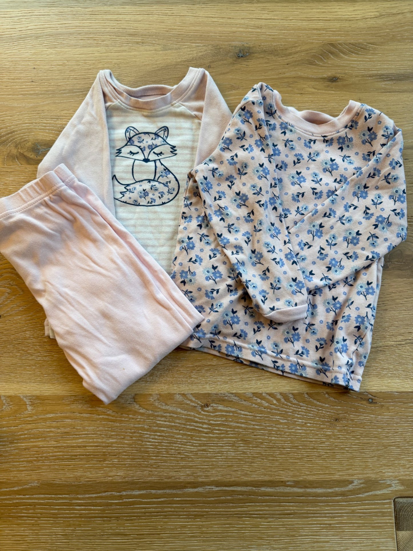 Girls Pj’s, Kids 4/4T