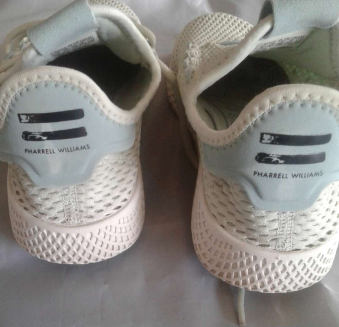 Adidas  x Pharrell Williams HU Tennis sneakers. , Shoes 4 (Big Kids:8–12yr)