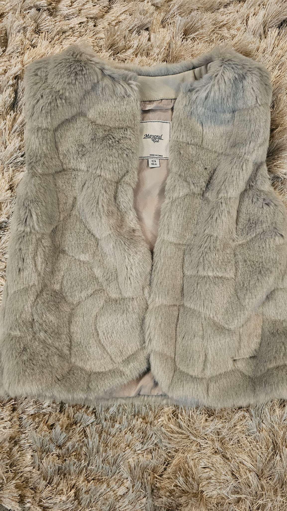 Mayoral Girls Grey Faux Fur Vest - size 3, Kids 3T