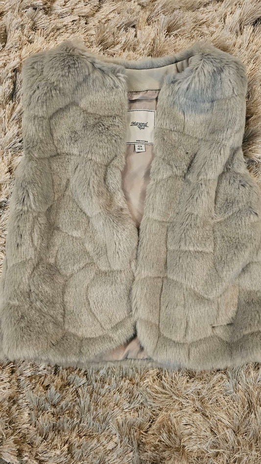 Mayoral Girls Grey Faux Fur Vest - size 3, Kids 3T