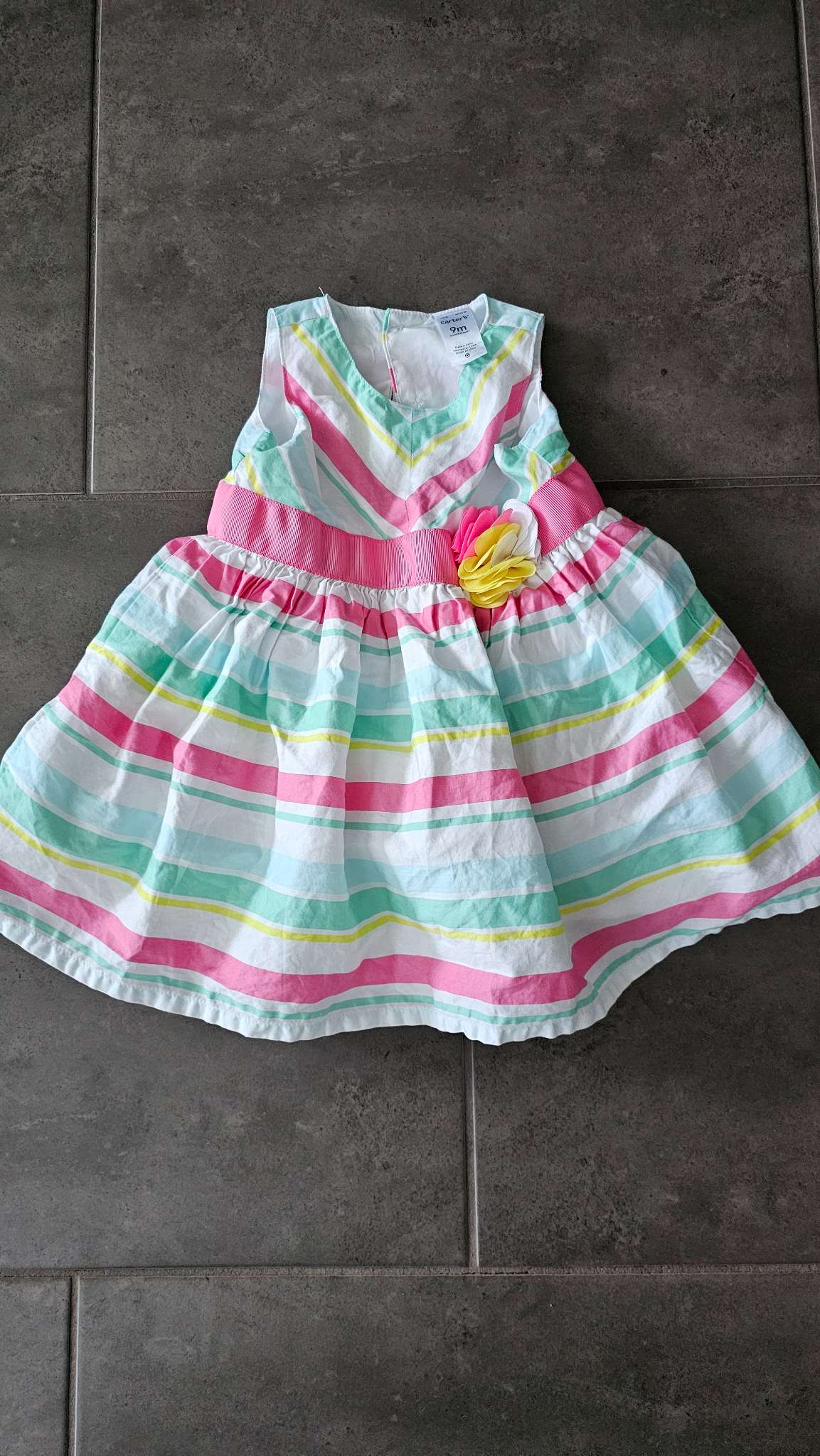 Carter's Girls Striped Dress – 9 months , Kids 9 Month (6-9M)