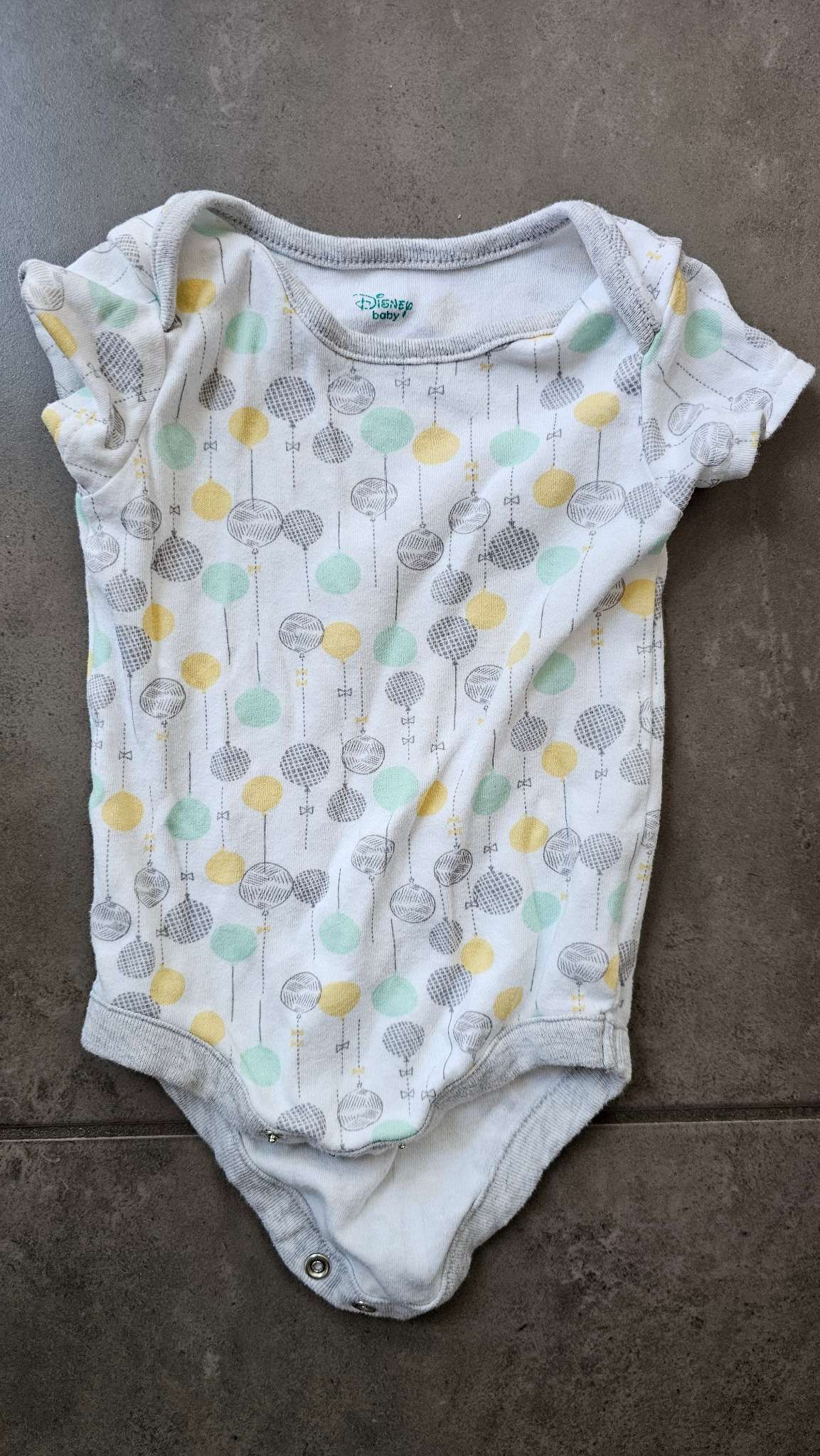 Disney Baby balloon Onesie – newborn, Kids Newborn