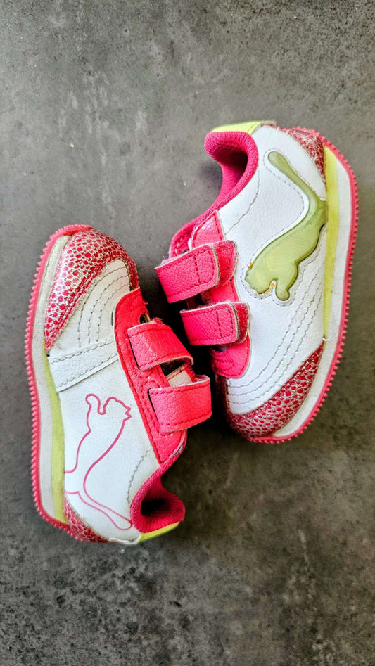 Puma Kids Pink & White Sneakers - size 4, Shoes 4 (Baby: 0-12 mth)