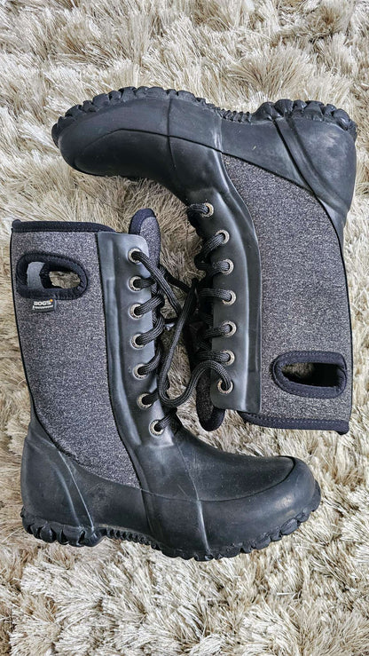Bogs Kids Black Winter Boots - size 11, Shoes 11 (Toddler:2-4yr)