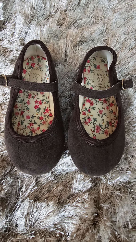 Sfera Girls Brown Mary Jane Shoes – size 5, Shoes 5 (Walkers:12-24 mth)