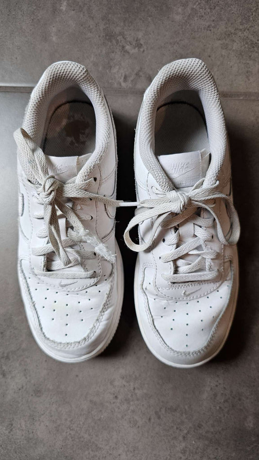 Nike White Sneakers – Size 12.5