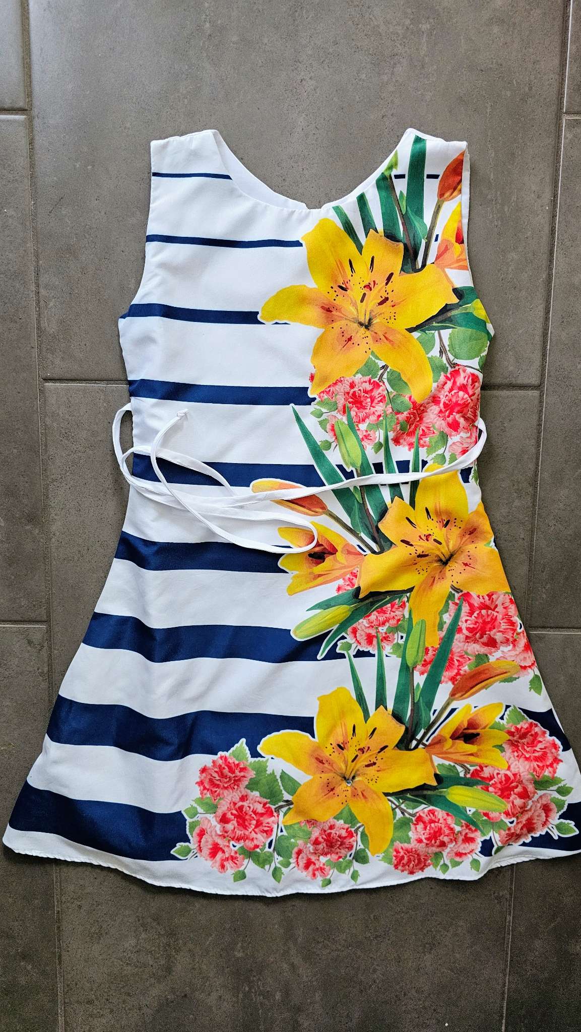 Roes Striped & Floral Sleeveless Dress – (Size 8), Kids 8