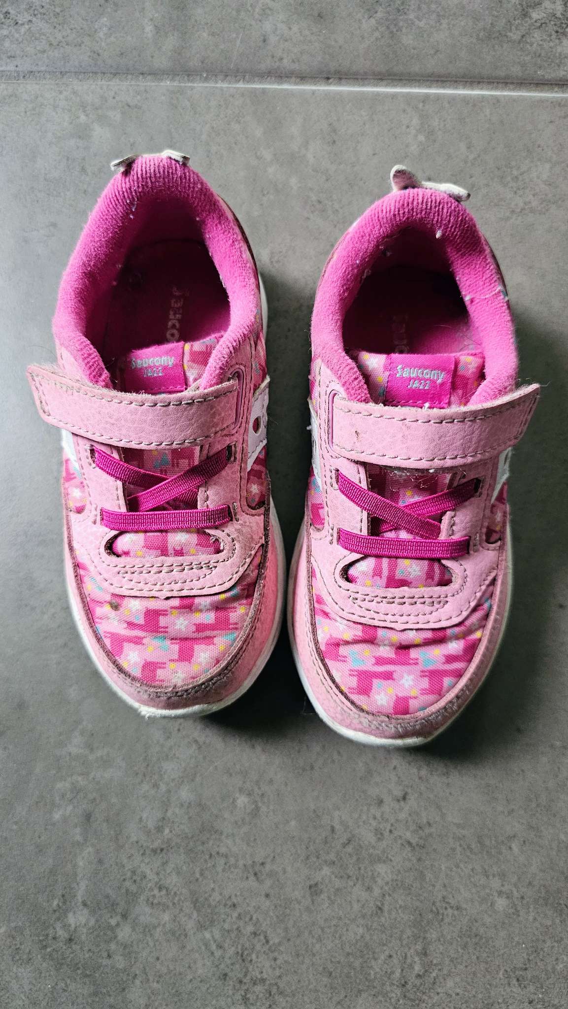 Saucony Jazz Pink Velcro Sneakers (Size 7), Shoes 7 (Walkers:12-24 mth)