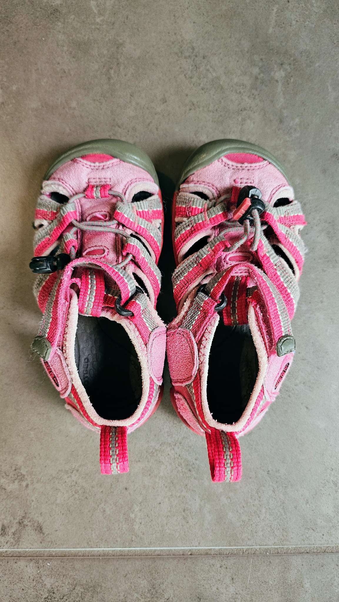 Keen Pink Closed-Toe Sandals (Size 9), Shoes 9 (Toddler:2-4yr)
