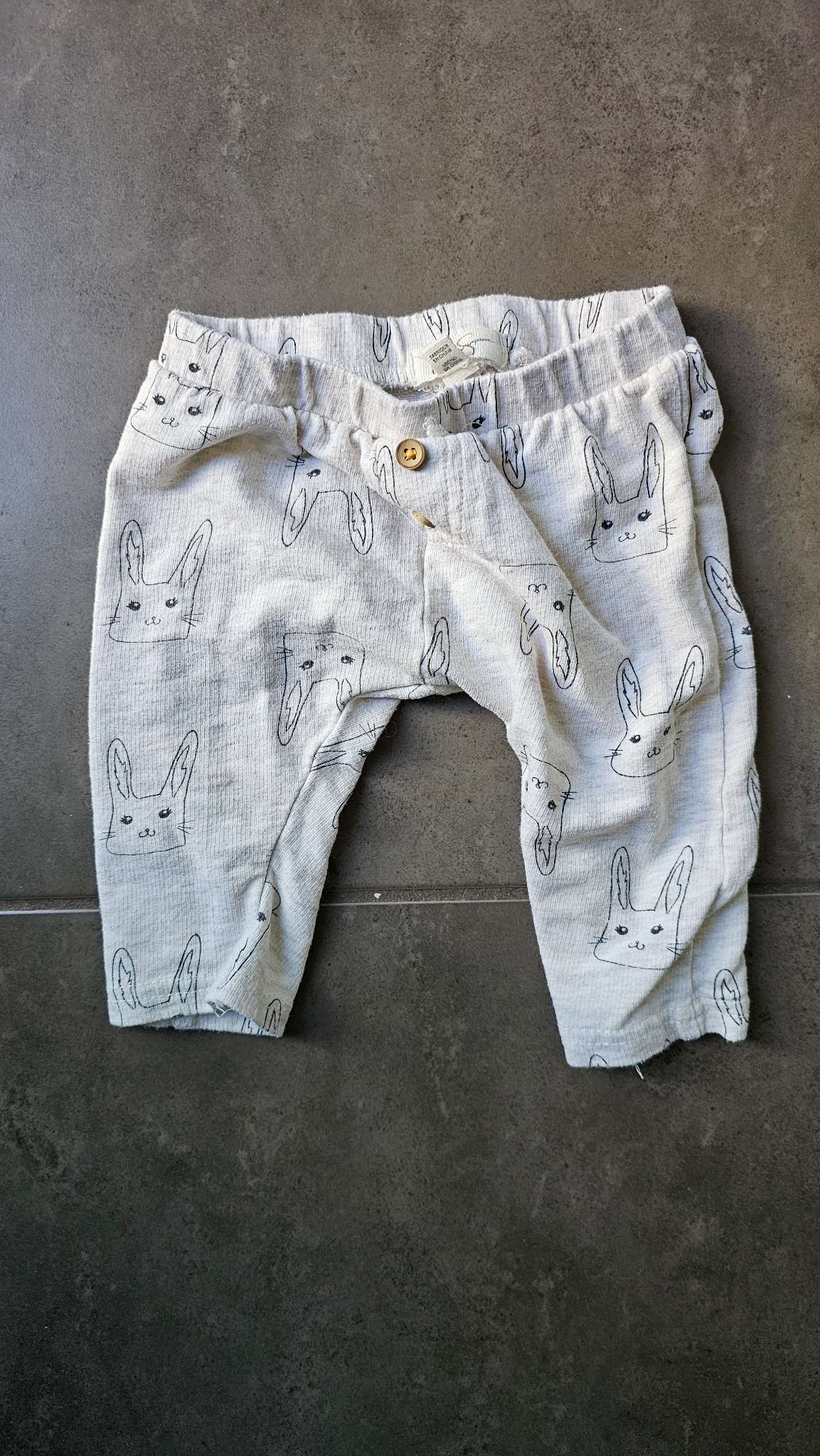 Jessica Simpson Bunny Print Pants (3–6 Months), Kids 3 Month (0-3M)