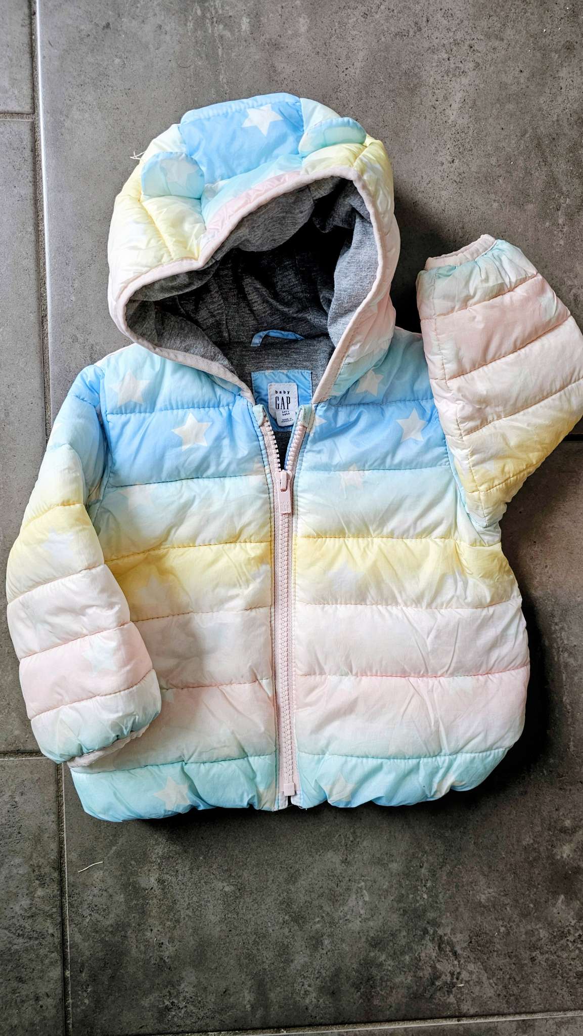 Baby Gap Rainbow Star Puffer Jacket (12 Months, Kids 12 Month (9-12M)