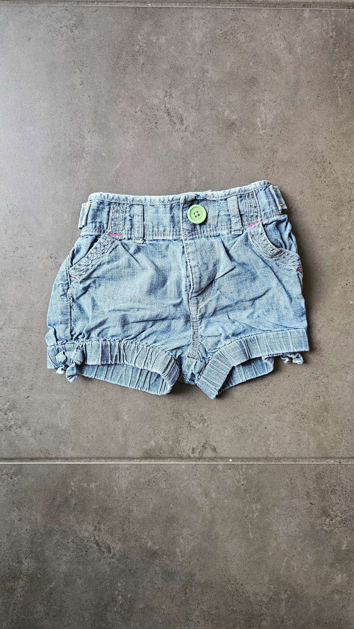 Baby Gap Light Denim Bubble Shorts 100% Cotton (12 Months), Kids 12 Month (9-12M)