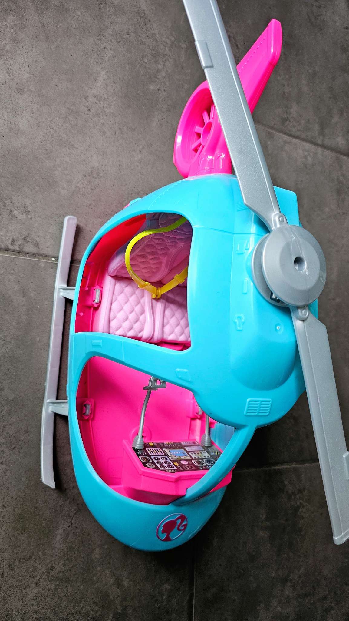 Barbie Dreamhouse Adventures Helicopter (Turquoise & Pink)