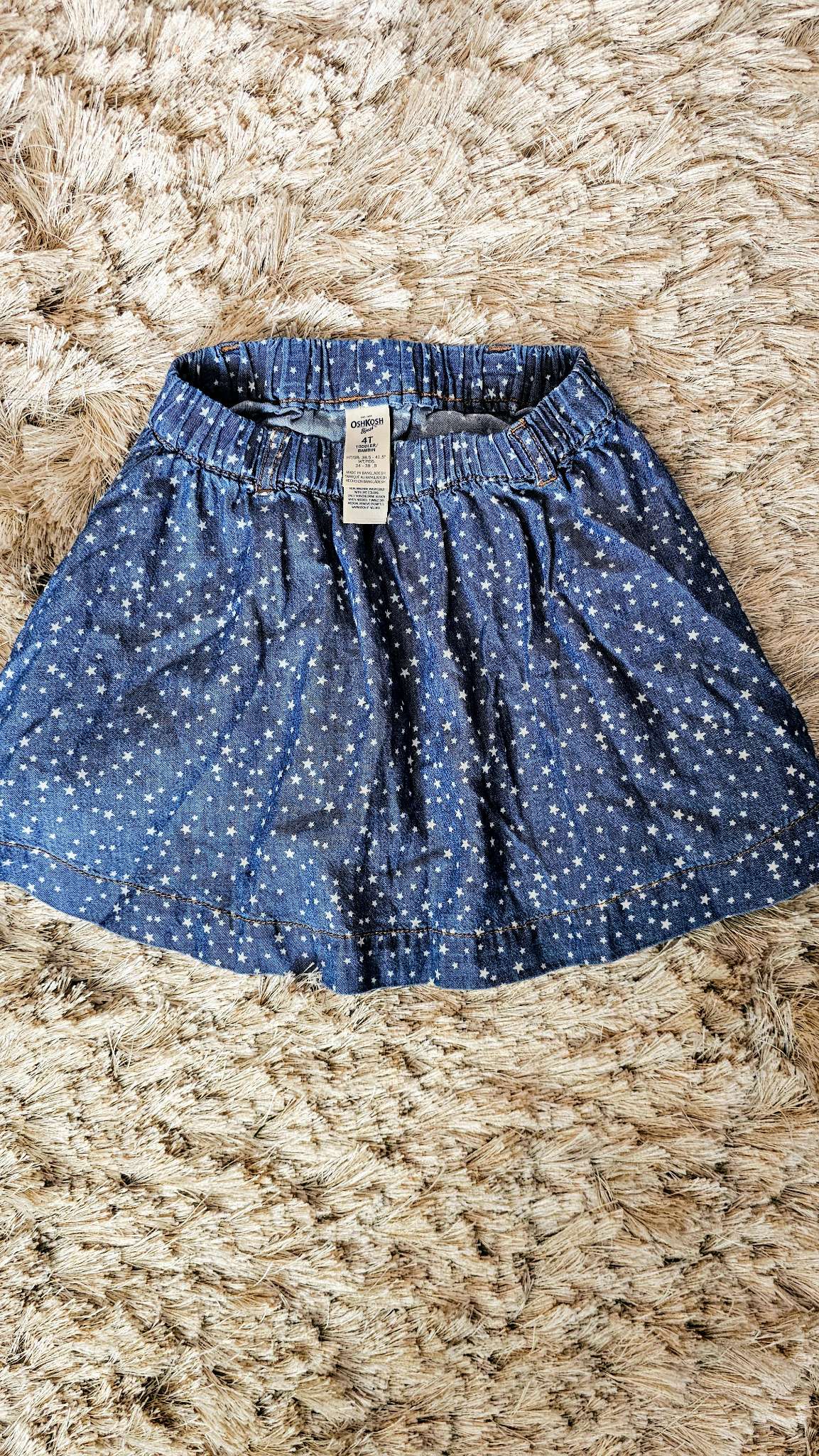 OshKosh Girls Blue Star Denim Skirt – size 4, Kids 4/4T