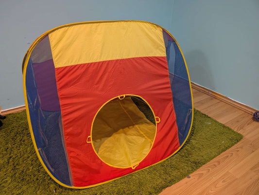 Play tent