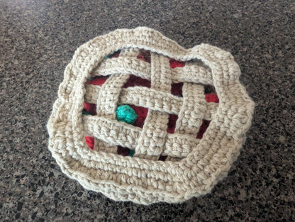Crochet strawberry pie