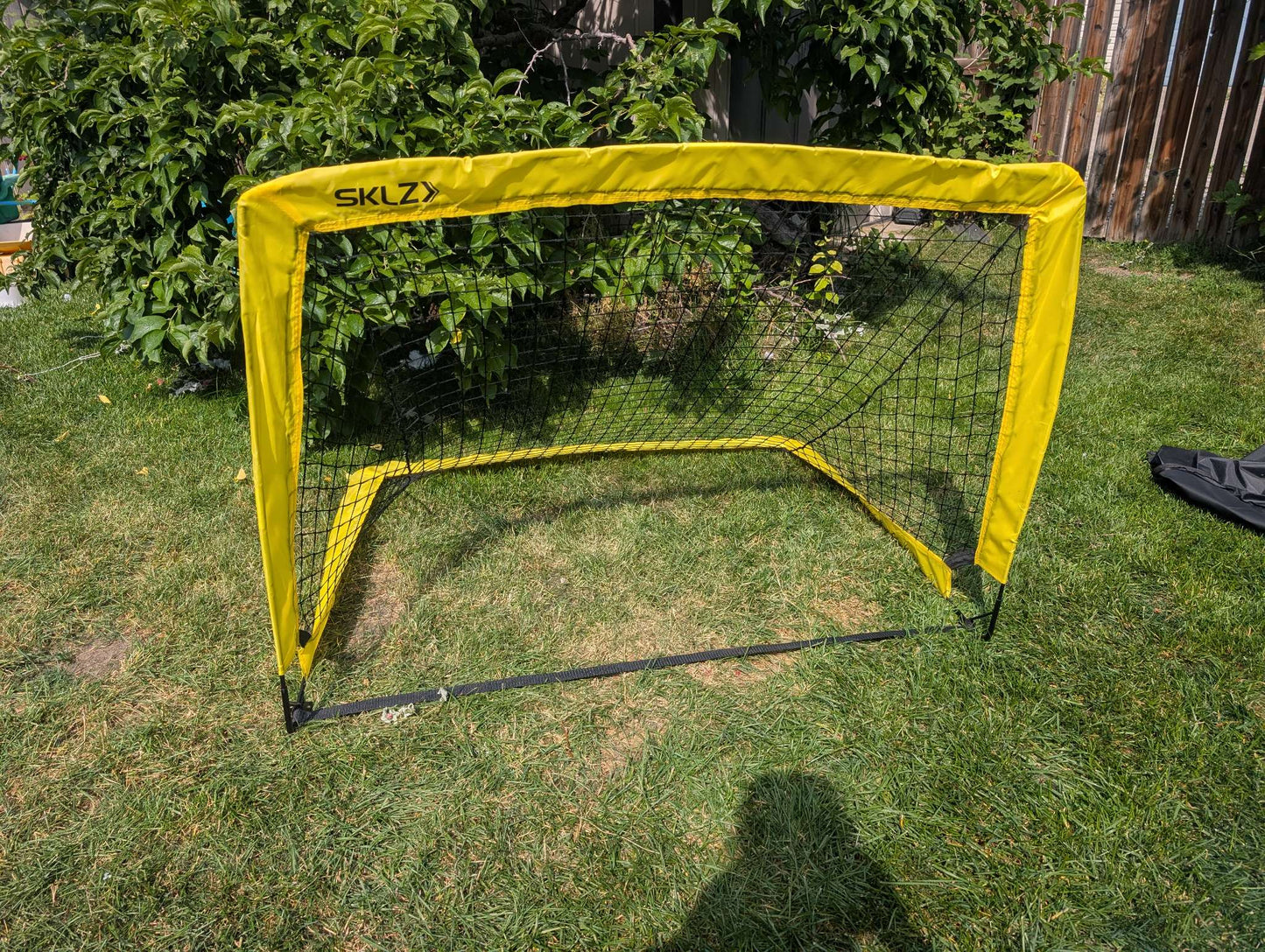 Portable soccer net