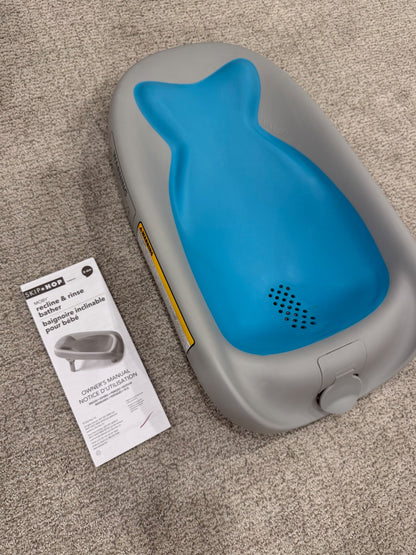 Skip Hop Moby Recline & Rinse Bather