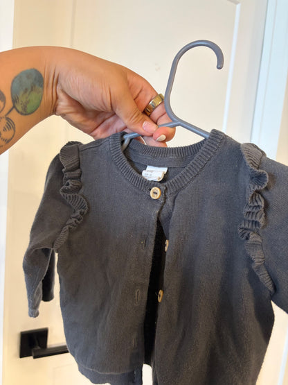 H&M cardigan, ruffle shoulders , Kids 12 Month (9-12M)