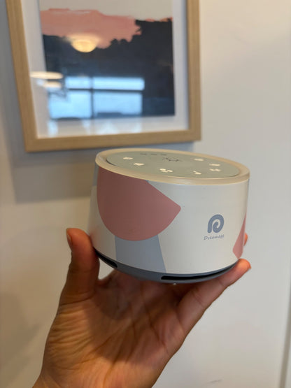 DreamEgg sound machine + light