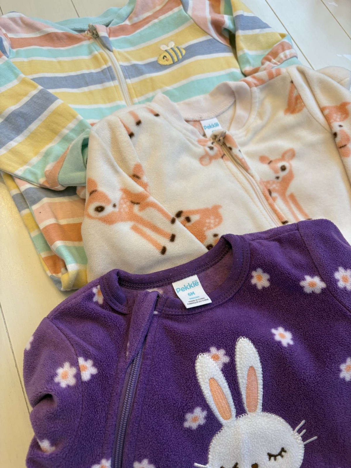 Set of 3 Onesie Sleepers, Kids 6 Month (3-6M)