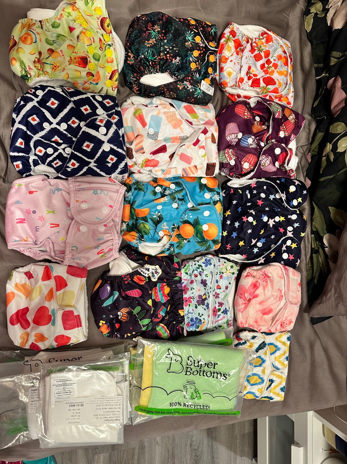 Reusable cloth diapers