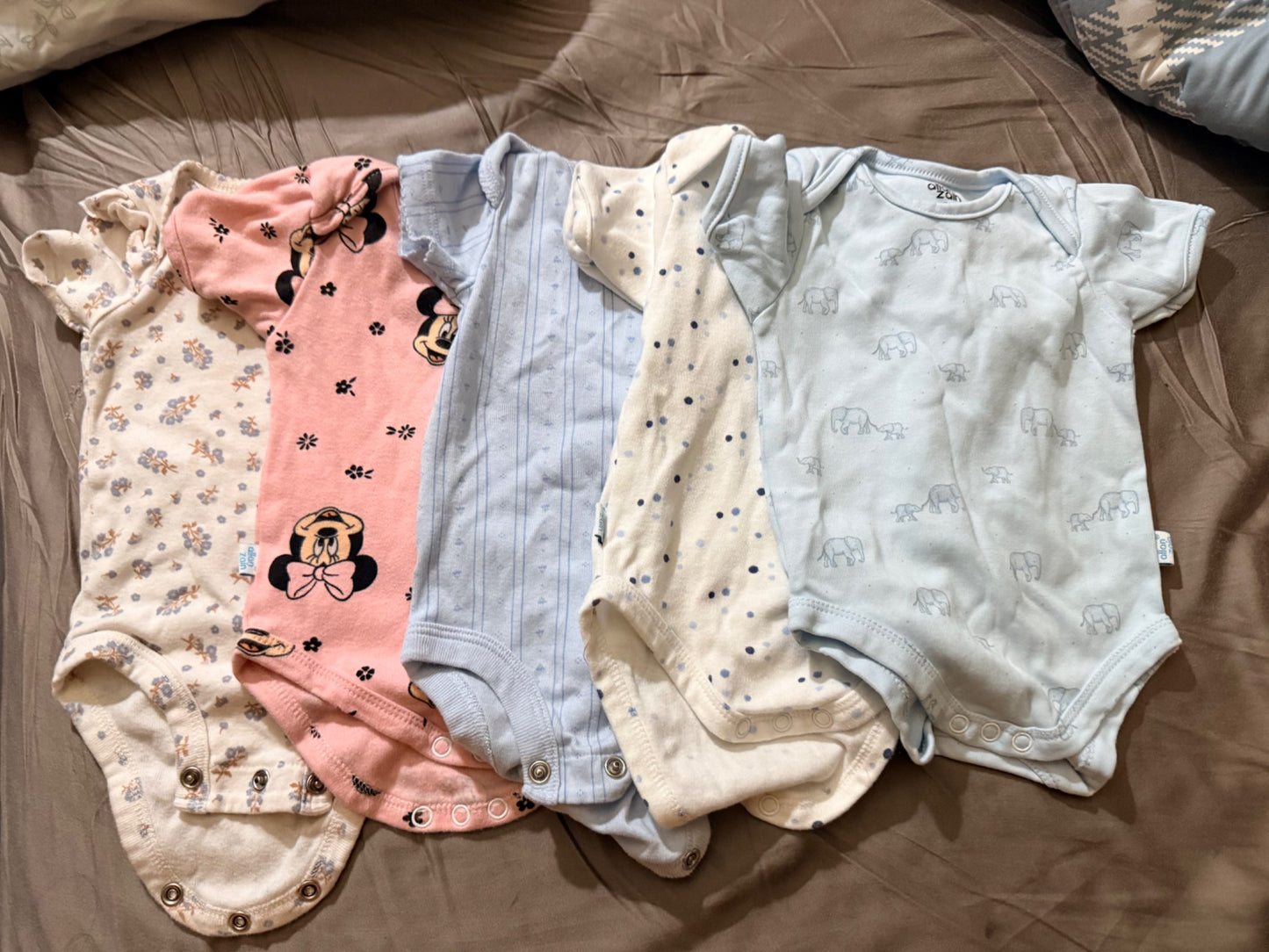 Onesie , Kids 3 Month (0-3M)