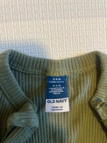 Old Navy Footie - ribbed fabric with 2-way zipper, Kids 6 Month (3-6M)
