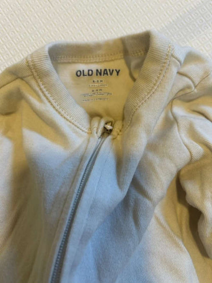 Old navy footie with two-way zipper, Kids 9 Month (6-9M)
